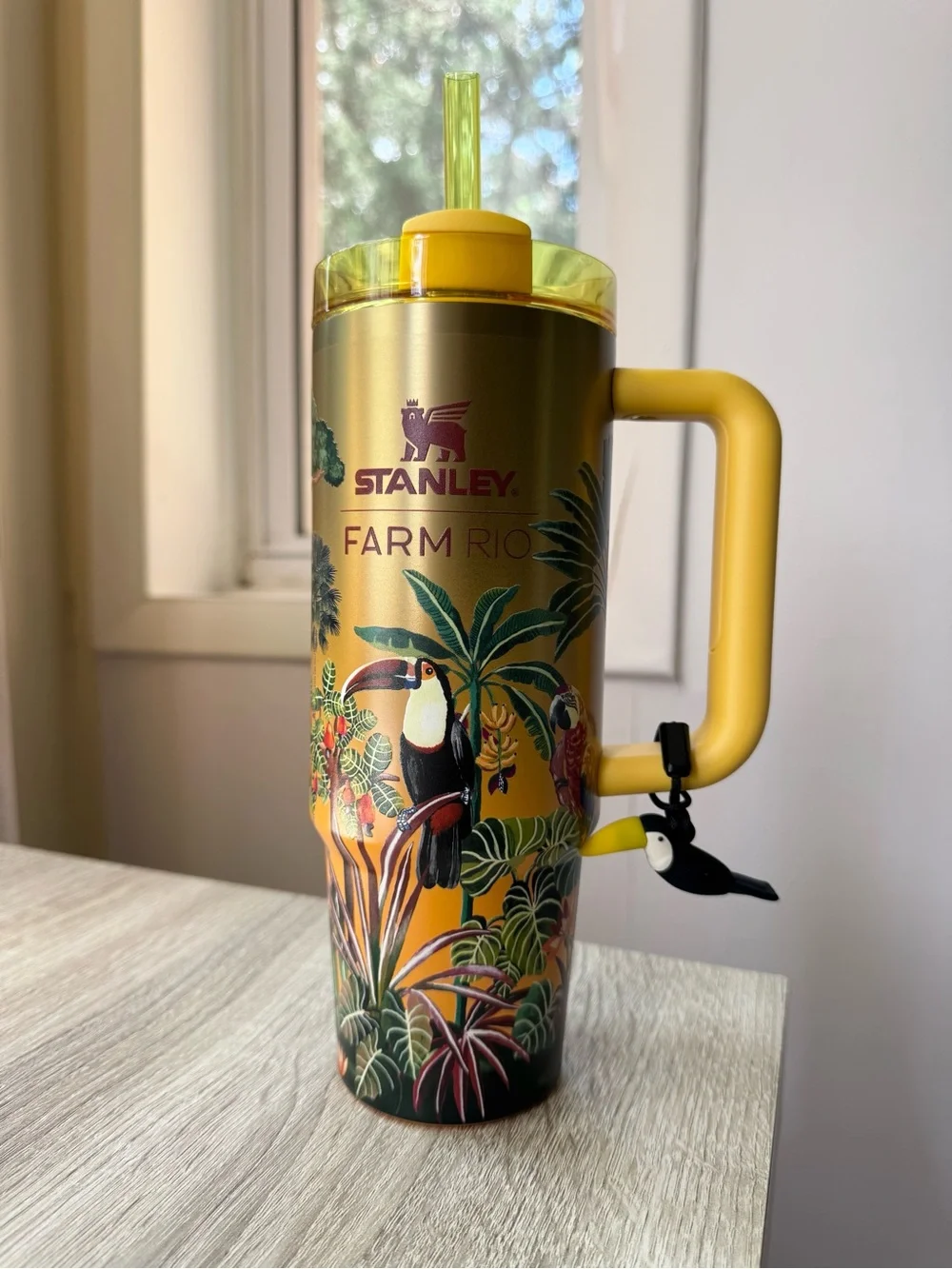 Stanley 1913 x FARM Rio Quencher® H2.0 Flowstate Tumbler 30 OZ Tropical Woods